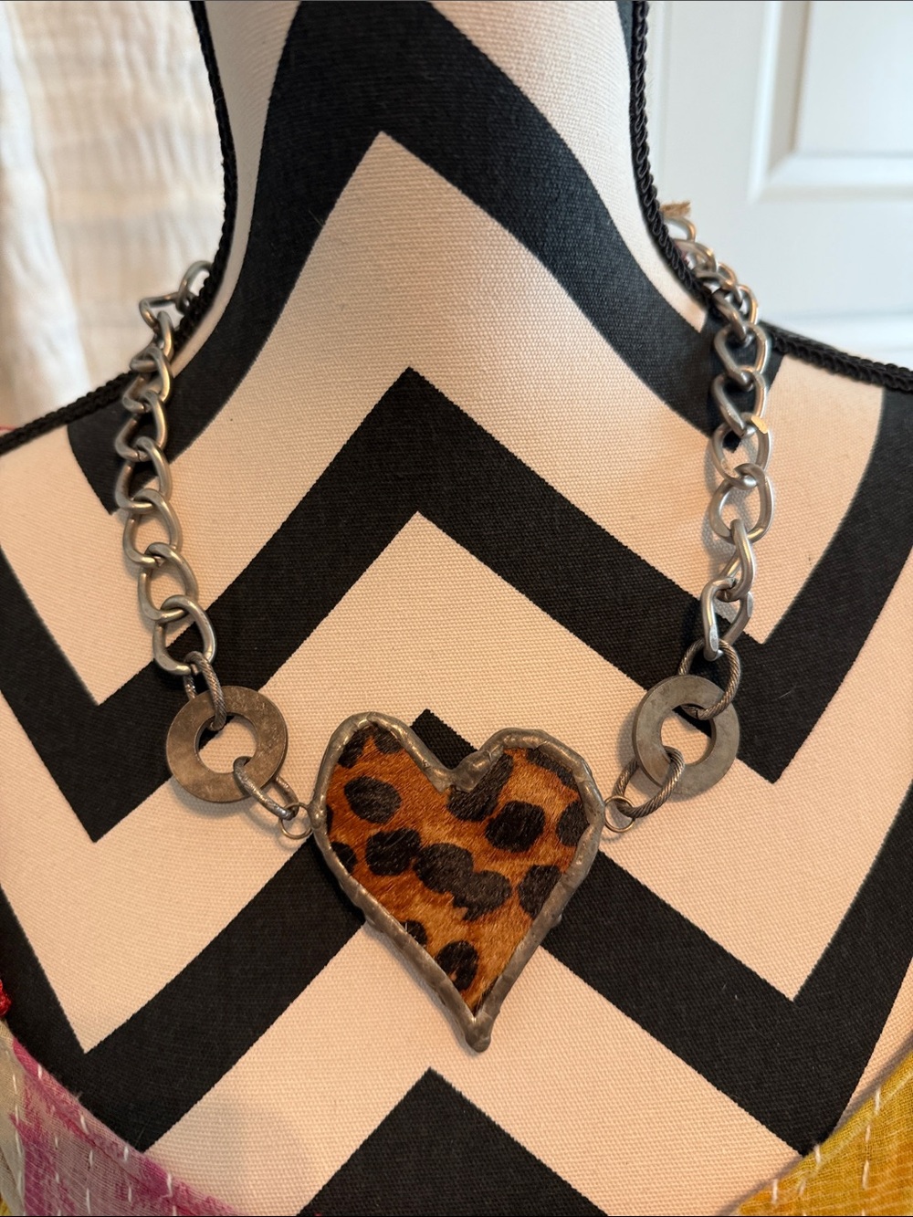 Leopard Print Heart Pendant Necklace - Brown